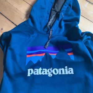 Patagonia men’s medium hoodie.